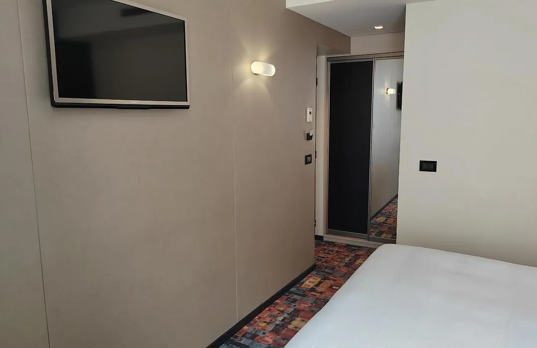 Helussi Hôtel-1